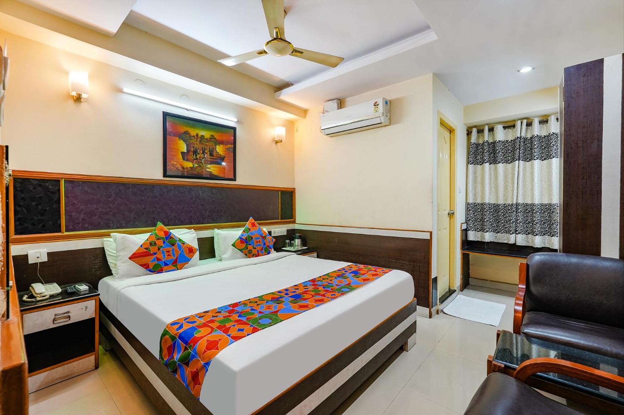 Fabhotel Sairam Residency Бангалор Екстериор снимка