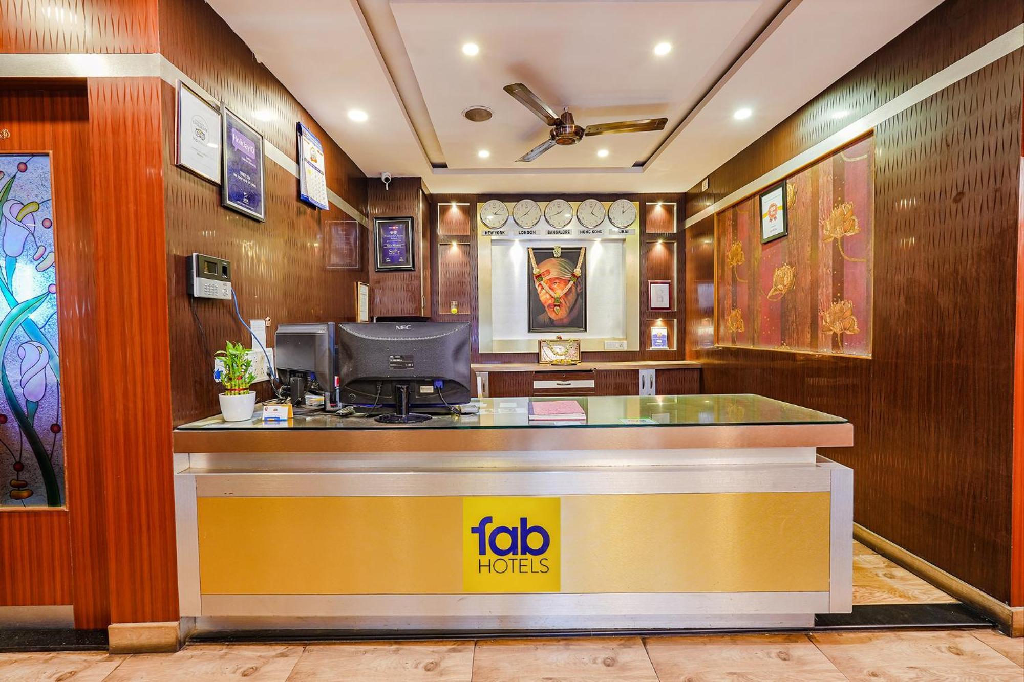 Fabhotel Sairam Residency Бангалор Екстериор снимка