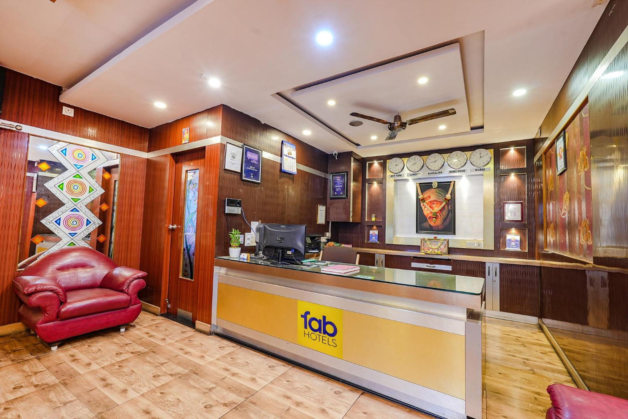 Fabhotel Sairam Residency Бангалор Екстериор снимка