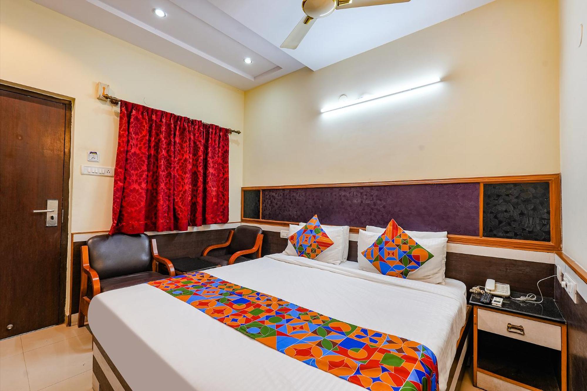 Fabhotel Sairam Residency Бангалор Екстериор снимка